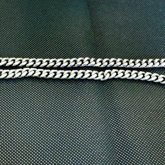 Men’s Stainless Steel Chain - Picture 8 of 8